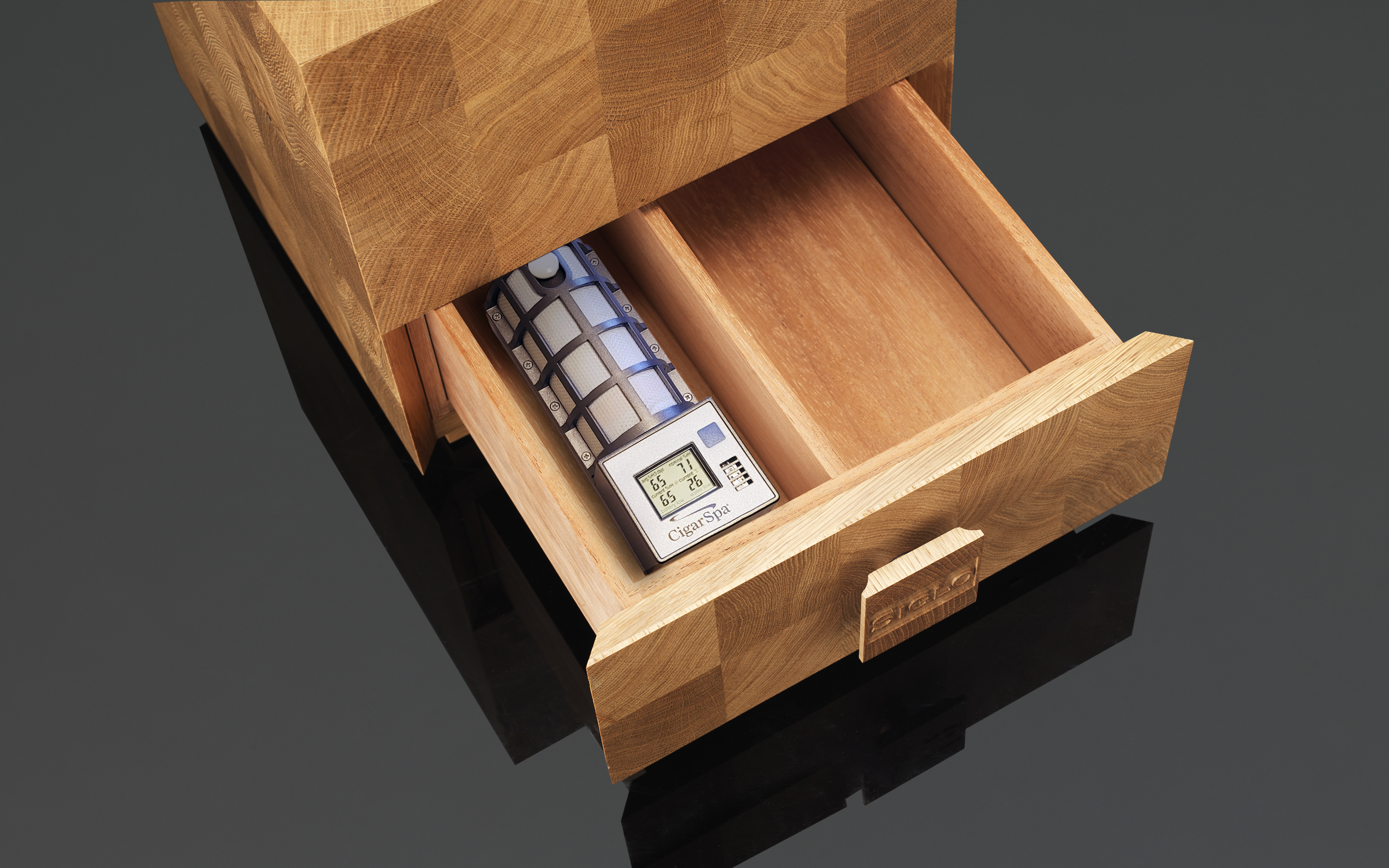 SIGLO Cube Humidor